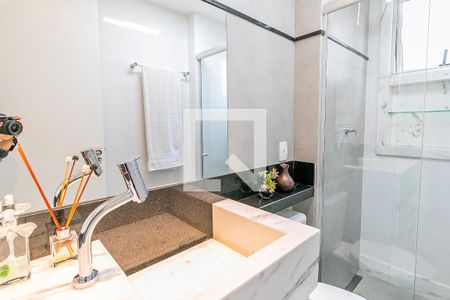 Apartamento à venda com 101m², 3 quartos e 2 vagas Apartamento à venda com 101m², 3 quartos e 2 vagasBanheiro Social