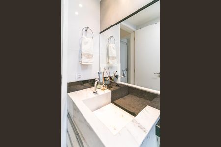 Apartamento à venda com 101m², 3 quartos e 2 vagas Apartamento à venda com 101m², 3 quartos e 2 vagasBanheiro Social