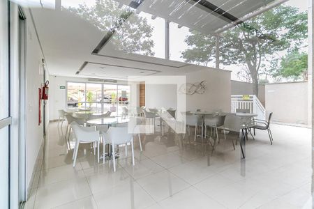 Apartamento à venda com 101m², 3 quartos e 2 vagas Apartamento à venda com 101m², 3 quartos e 2 vagasSalão de Festas
