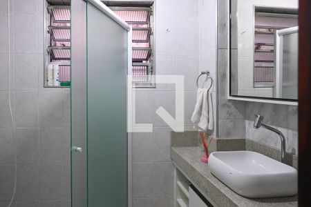 Apartamento à venda com 92m², 2 quartos e sem vaga Apartamento à venda com 92m², 2 quartos e sem vagaBanheiro Social