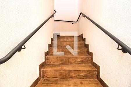 Escada de casa à venda com 3 quartos, 300m² em Jardim Canada, Nova Lima