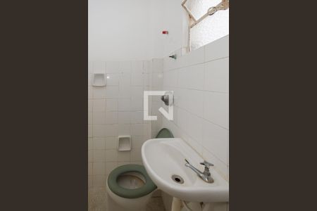 Apartamento à venda com 68m², 2 quartos e sem vagaBanheiro de serviço