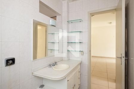 Apartamento à venda com 68m², 2 quartos e sem vagaBanheiro Corredor