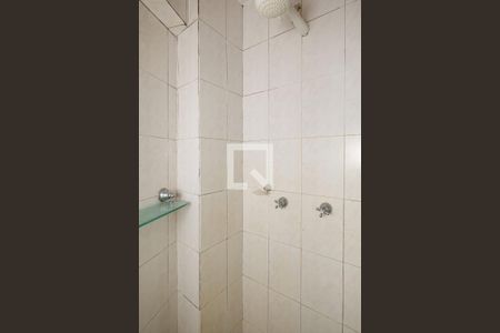 Apartamento à venda com 68m², 2 quartos e sem vagaBanheiro Corredor