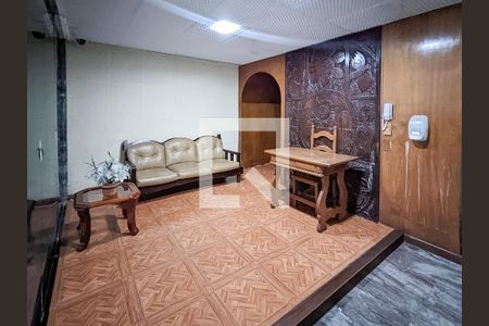 Apartamento à venda com 68m², 2 quartos e sem vagaFachada e portaria