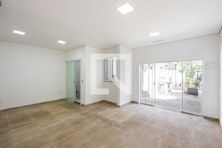 Casa para alugar com 250m², 4 quartos e 2 vagasSuíte 2