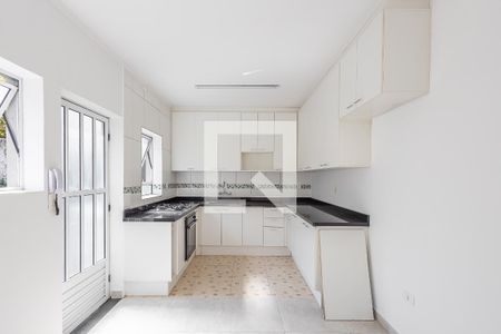 Casa para alugar com 250m², 4 quartos e 2 vagasCozinha