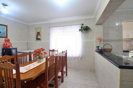 Casa à venda com 166m², 4 quartos e 2 vagasCopa