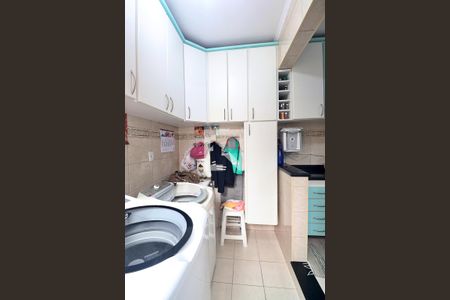 Casa à venda com 166m², 4 quartos e 2 vagasÁrea de Serviço