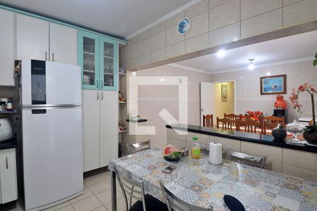 Casa à venda com 166m², 4 quartos e 2 vagasCozinha