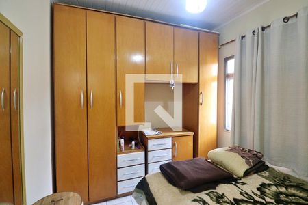 Casa à venda com 166m², 4 quartos e 2 vagasQuarto 3