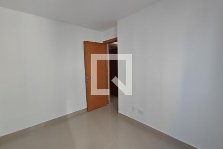 Quarto 1 de apartamento para alugar com 2 quartos, 43m² em Parque Industrial, Campinas