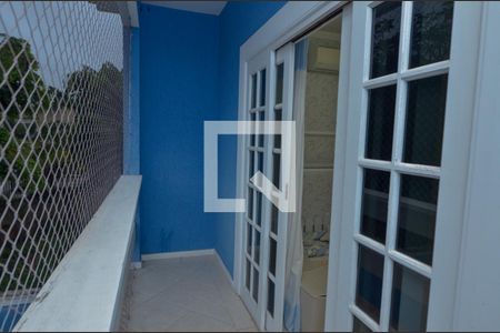 Casa de condomínio à venda com 350m², 3 quartos e 2 vagasQuarto 2 - varanda