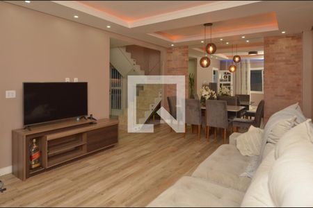 Sala de casa de condomínio à venda com 3 quartos, 350m² em Vargem Pequena, Rio de Janeiro