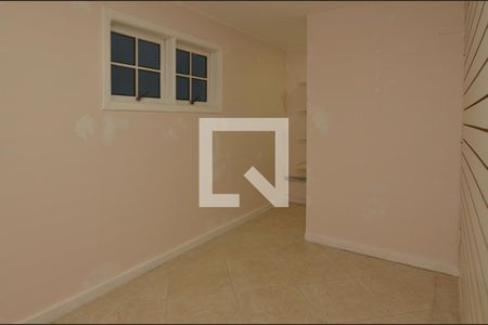 Casa de condomínio à venda com 350m², 3 quartos e 2 vagasSótão