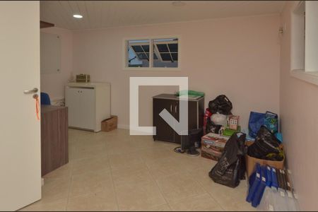 Casa de condomínio à venda com 350m², 3 quartos e 2 vagasSótão