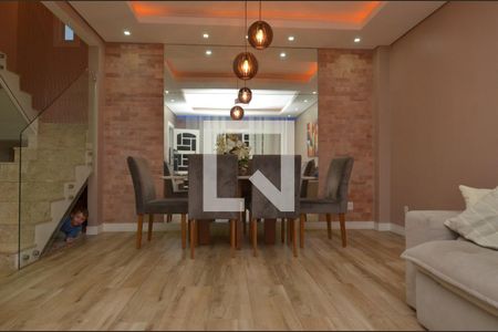 Sala de casa de condomínio à venda com 3 quartos, 350m² em Vargem Pequena, Rio de Janeiro