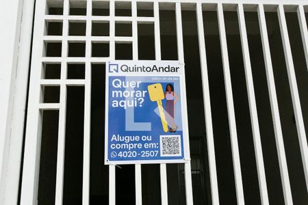 Casa para alugar com 100m², 3 quartos e 1 vagaFachada - Placa