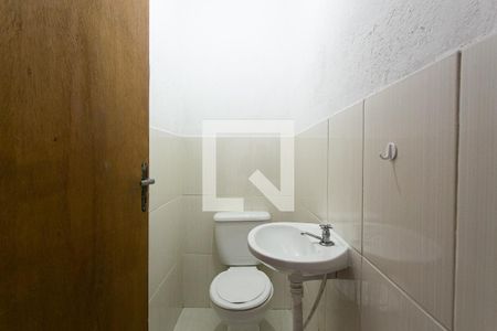 Casa para alugar com 100m², 3 quartos e 1 vagaBanheiro de serviço