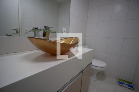 Apartamento à venda com 129m², 3 quartos e 2 vagasBanheiro da Suíte