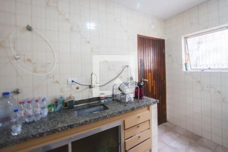 Casa à venda com 150m², 3 quartos e 2 vagasCozinha