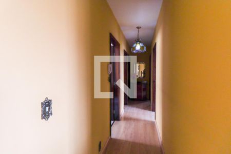 Corredor de apartamento para alugar com 3 quartos, 120m² em Água Verde, Curitiba