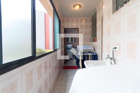 Apartamento para alugar com 120m², 3 quartos e 1 vagaÁrea de Serviço
