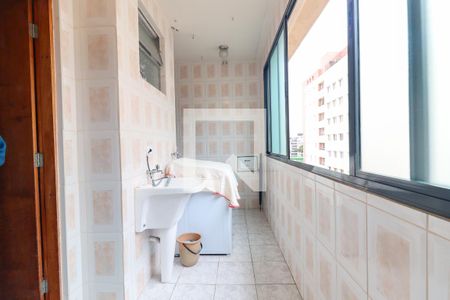 Apartamento para alugar com 120m², 3 quartos e 1 vagaÁrea de Serviço