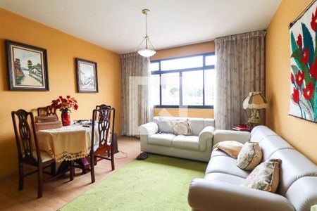 Sala de apartamento para alugar com 3 quartos, 120m² em Água Verde, Curitiba