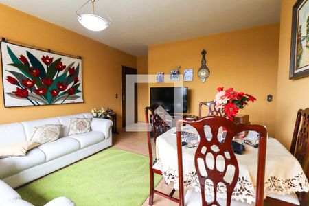 Sala de apartamento para alugar com 3 quartos, 120m² em Água Verde, Curitiba