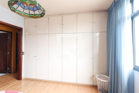 Quarto 1 de apartamento para alugar com 3 quartos, 120m² em Água Verde, Curitiba