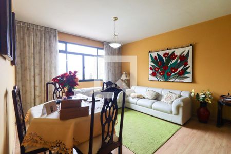 Sala de apartamento para alugar com 3 quartos, 120m² em Água Verde, Curitiba