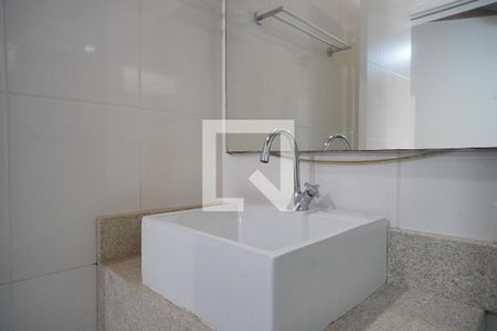 Banheiro da Suíte de casa para alugar com 3 quartos, 250m² em Ponta das Canas, Florianópolis