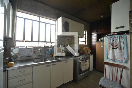 Cozinha de casa à venda com 4 quartos, 120m² em Partenon, Porto Alegre