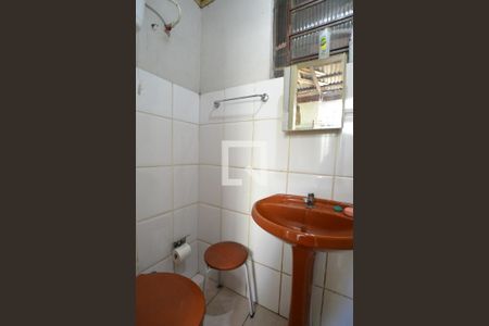 Banheiro 2 de casa à venda com 4 quartos, 120m² em Partenon, Porto Alegre