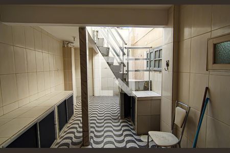 Casa à venda com 88m², 3 quartos e 1 vagaÁrea de Serviço