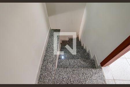 Escada de casa à venda com 3 quartos, 88m² em Taquara, Rio de Janeiro