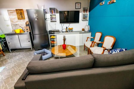 Casa à venda com 118m², 3 quartos e 3 vagas Casa à venda com 118m², 3 quartos e 3 vagasSala 3 - TV