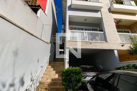 Casa à venda com 118m², 3 quartos e 3 vagas Casa à venda com 118m², 3 quartos e 3 vagasFachada casa