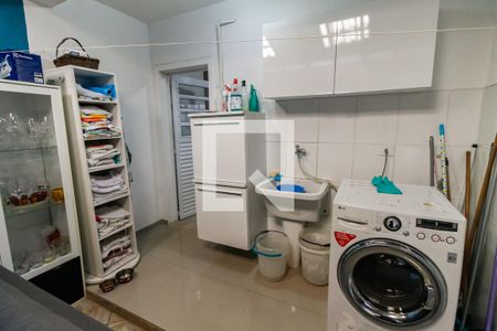 Casa à venda com 118m², 3 quartos e 3 vagas Casa à venda com 118m², 3 quartos e 3 vagasÁrea de Serviço