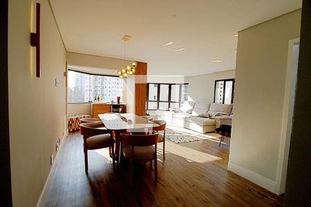 Sala  de apartamento à venda com 3 quartos, 150m² em Vila Andrade, São Paulo