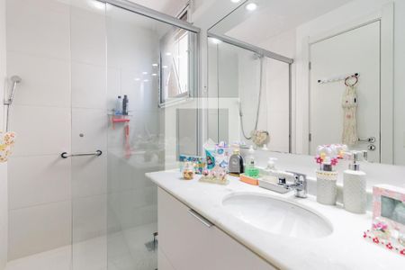 Apartamento à venda com 75m², 3 quartos e 1 vagaBanheiro da Suite