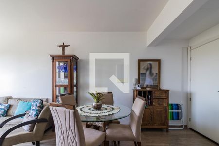 Sala de apartamento à venda com 3 quartos, 75m² em São Sebastião, Porto Alegre