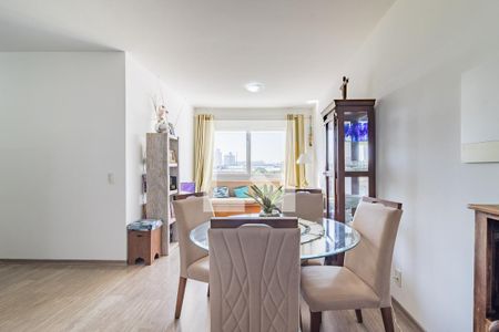 Sala de apartamento à venda com 3 quartos, 75m² em São Sebastião, Porto Alegre