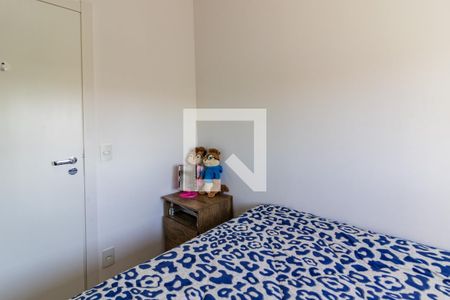 Dormitório 2 de apartamento à venda com 3 quartos, 75m² em São Sebastião, Porto Alegre