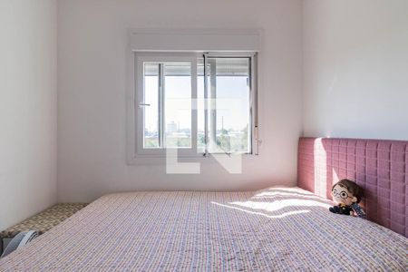 Dormitório de apartamento à venda com 3 quartos, 75m² em São Sebastião, Porto Alegre