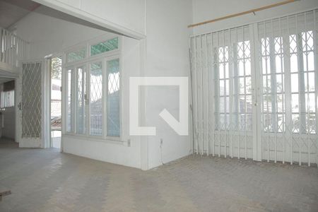 Casa à venda com 290m², 5 quartos e 4 vagasedicula