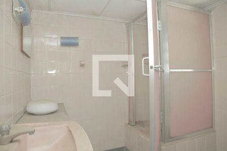 Casa à venda com 290m², 5 quartos e 4 vagasBanheiro 3