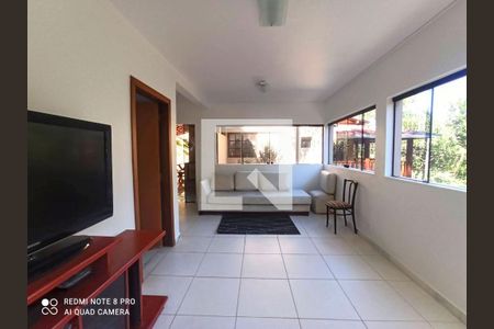 Sala de casa de condomínio à venda com 5 quartos, 385m² em Centro, Rio Acima