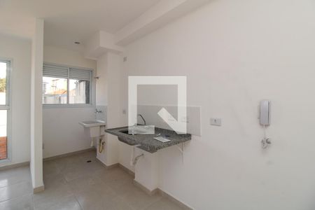 Cozinha de apartamento à venda com 1 quarto, 30m² em Vila Guilhermina, São Paulo